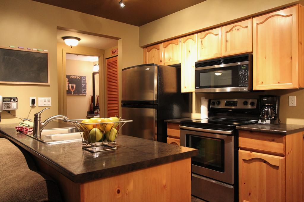 Valhalla Condos By Whistler Retreats الغرفة الصورة